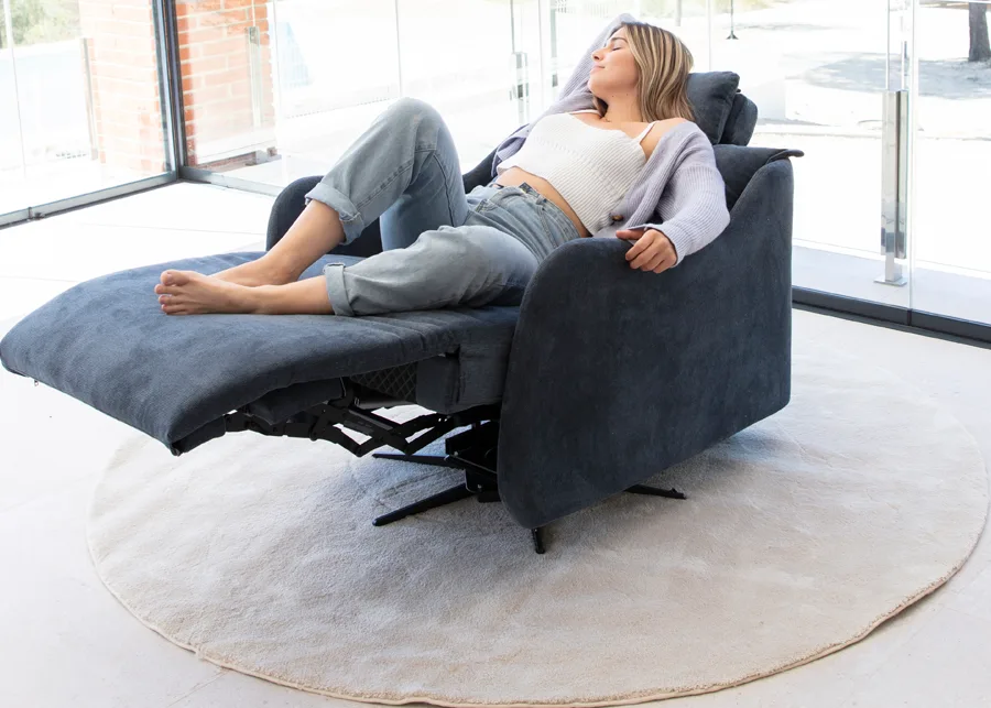 Mecedora relax CLASICA reclinable tapizada en cualquier color