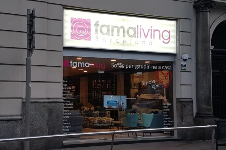 Tienda de sofas Famaliving Barcelona